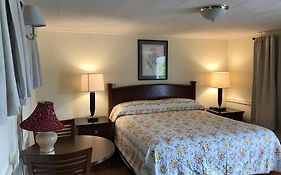 Royale Coach Motor Lodge